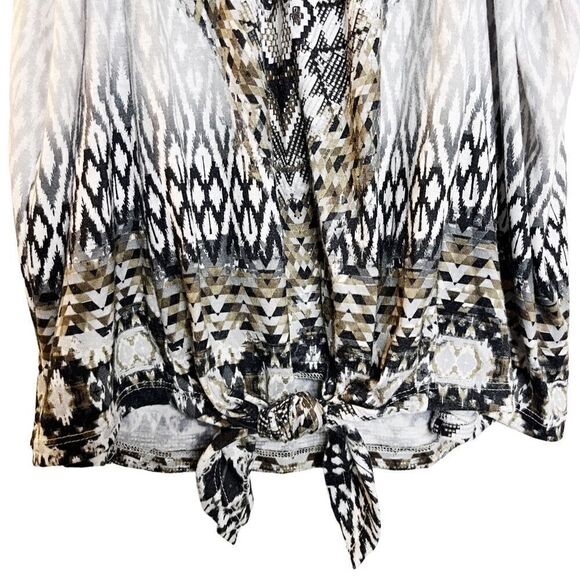 Unity Flutter Sleeve Snake Print Front tie top Black & White Size XL - Picture 3 of 6